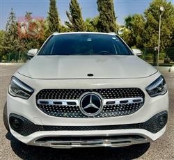 مرسيدس بنز GLA